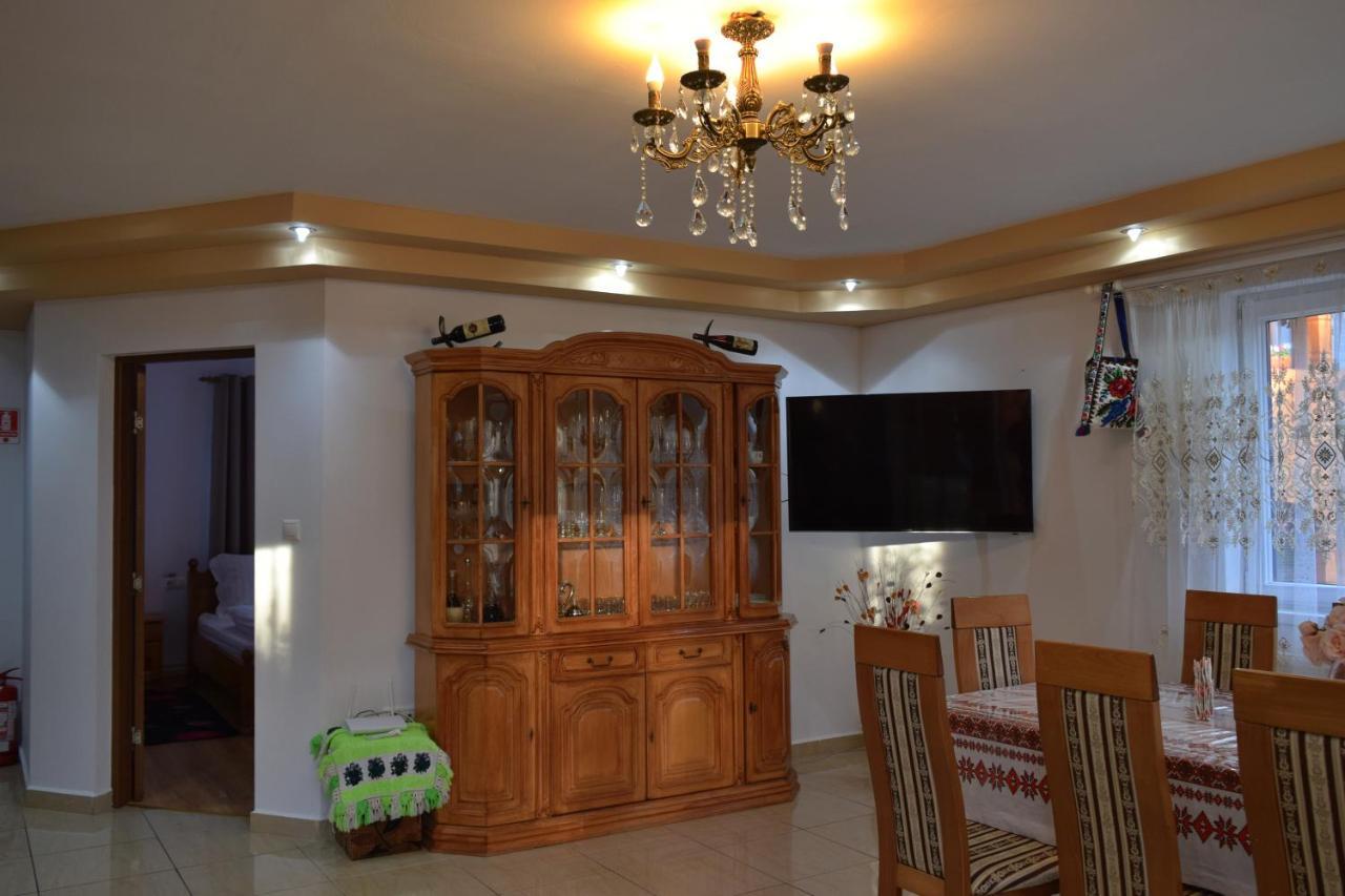 Casa Traditionala Bréb Kültér fotó