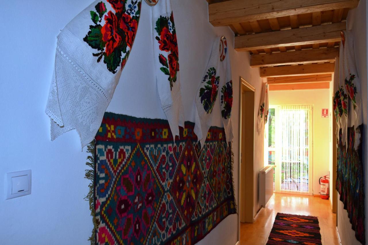 Casa Traditionala Bréb Kültér fotó