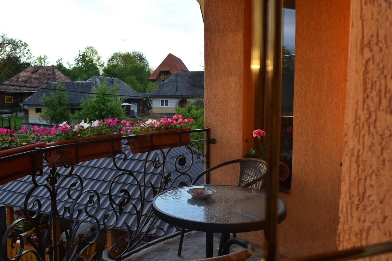 Casa Traditionala Bréb Kültér fotó
