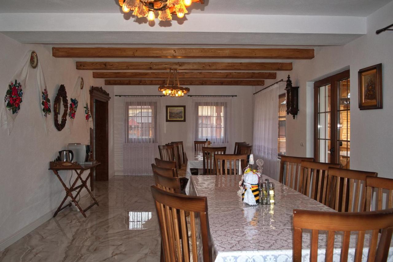 Casa Traditionala Bréb Kültér fotó