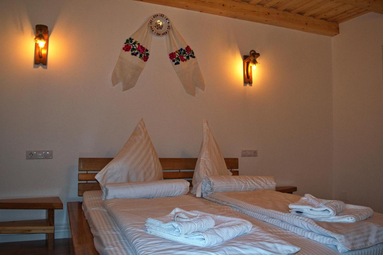Casa Traditionala Bréb Kültér fotó